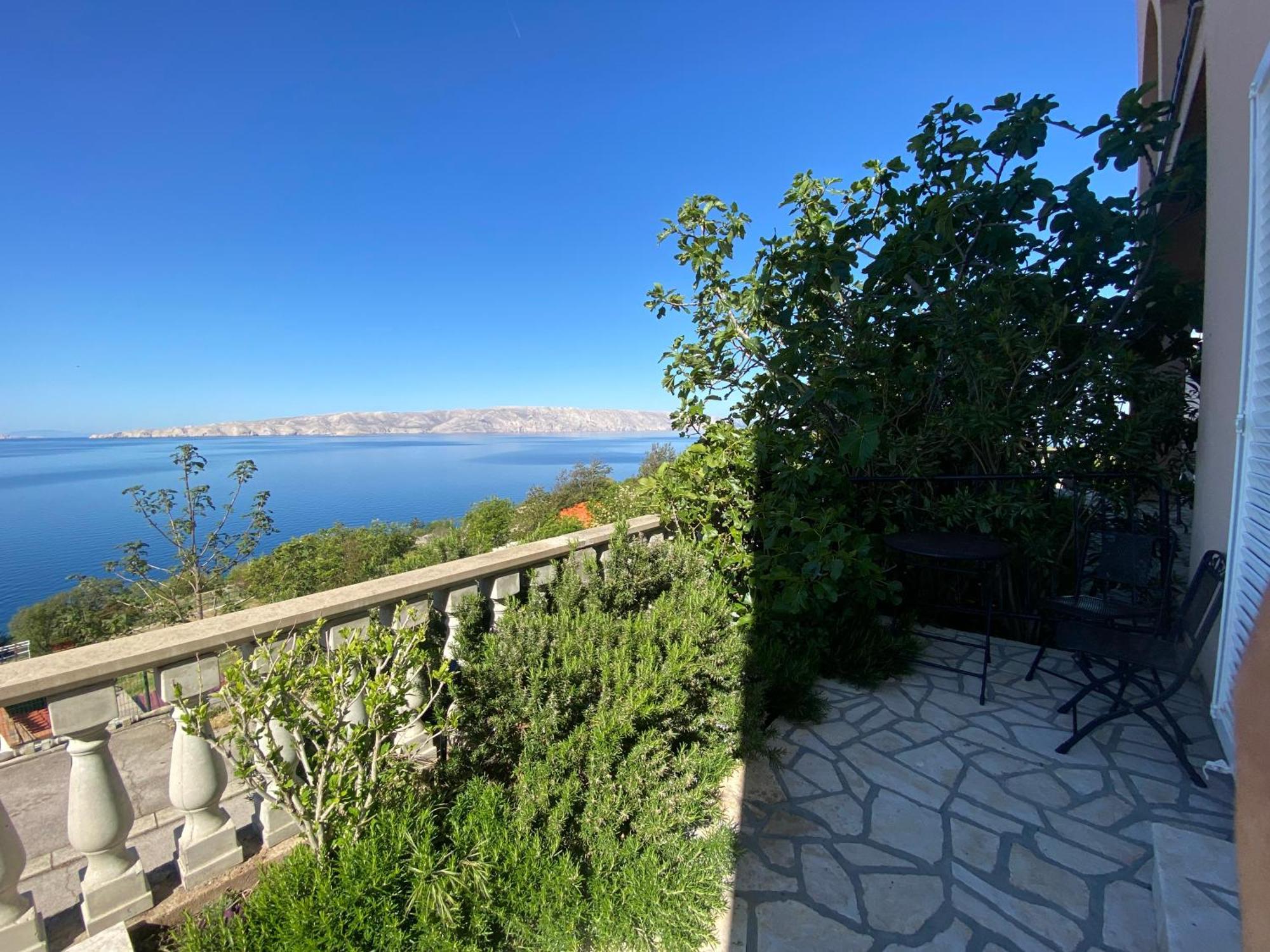 Apartments Mediterano Senj  Exteriér fotografie