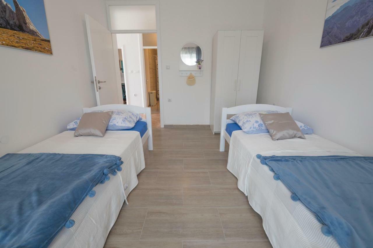 Apartments Mediterano Senj  Exteriér fotografie